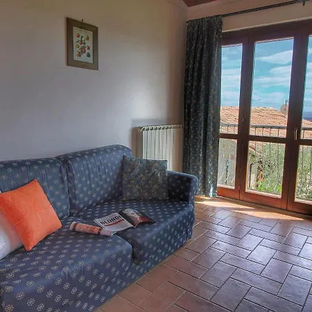 Charming Country House Between The Hills, Swimming Pool With Jacuzzi 度假居