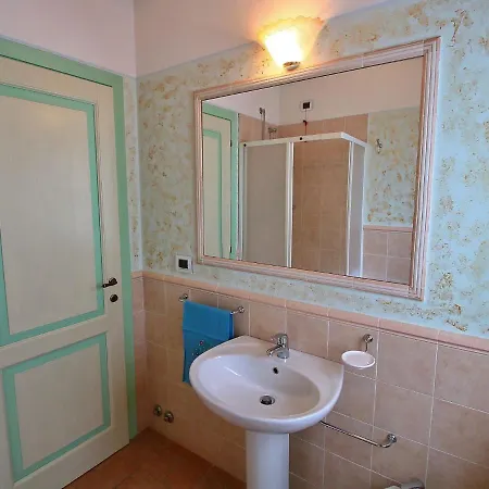 度假居 Charming Country House Between The Hills, Swimming Pool With Jacuzzi